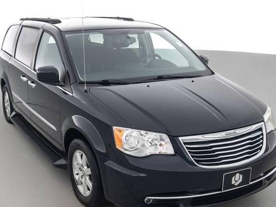 CHRYSLER TOWN AND COUNTRY 2011 2A4RR5DGXBR677660 image